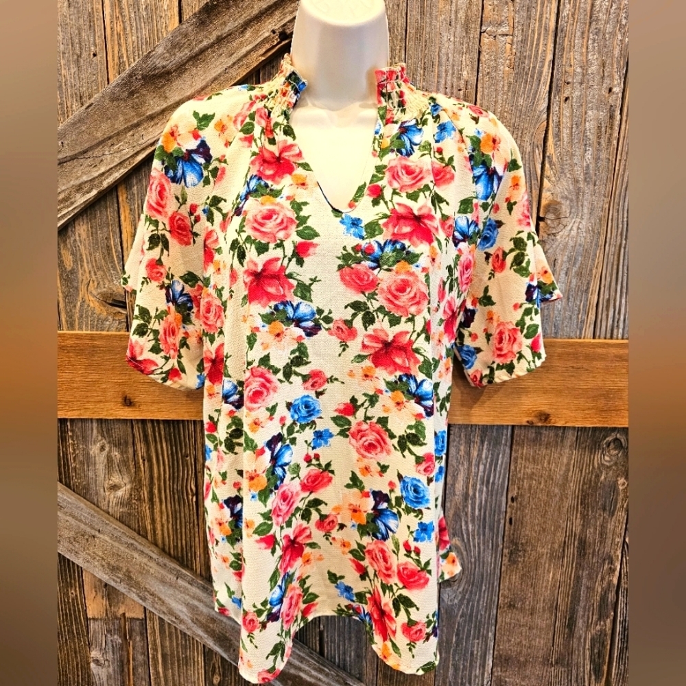 Lilypad Floral V Neck Short Sleeve Polyester Boho Summer Medium Relaxed Fit
